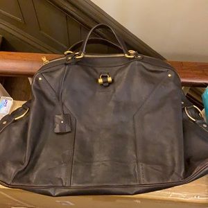 Fabulous YSL travel bag in brown leather. Great condition